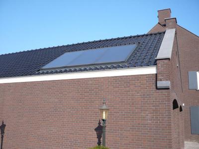 Geavanceerde installaties in nieuwbouw woning Someren-Heide met o.a. zonnecollectoren.