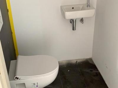 We verzorgen ook het sanitair in de badkamer en het toilet.