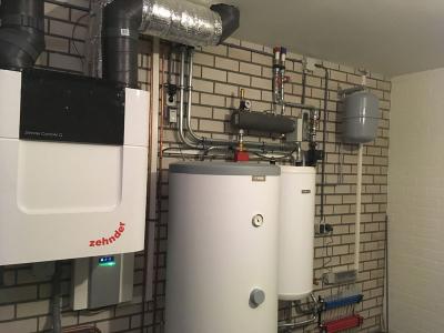 Alle installaties bij elkaar: Nibe warmtepomp (met boiler) en Zehnder ConfoAir ventilatiesysteem.