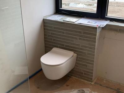 Uiteraard zorgen we in deze woning ook voor de installatie van al het sanitair