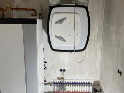 De installatie met de Nibe F1255-6PC water/water warmtepomp en de Zehnder ComfoAir E300